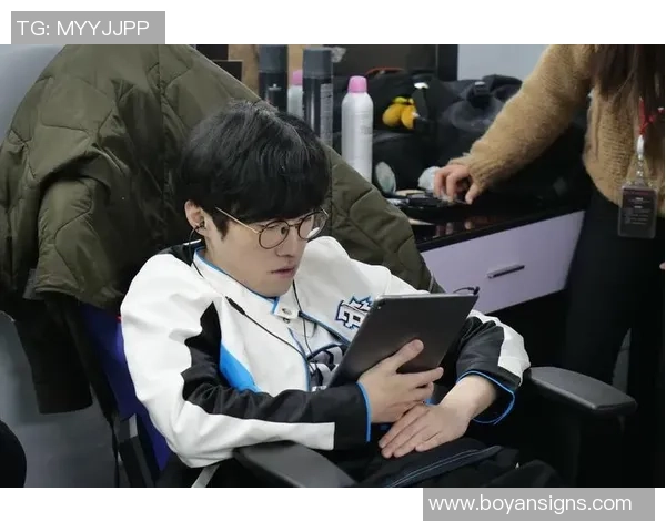 BLG在CSGO赛事中的灵活性引发热议与争议分析